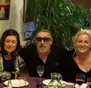 Ele sunt fetele lui Serghei Mizil de la Asia Express 2025, înă stai să vezi cum arată azi. Ana și Smaranda au cariere de succes și nimeni nu se gândea vreodată că lucrează în așa domenii. Toți vorbesc despre ele acum
